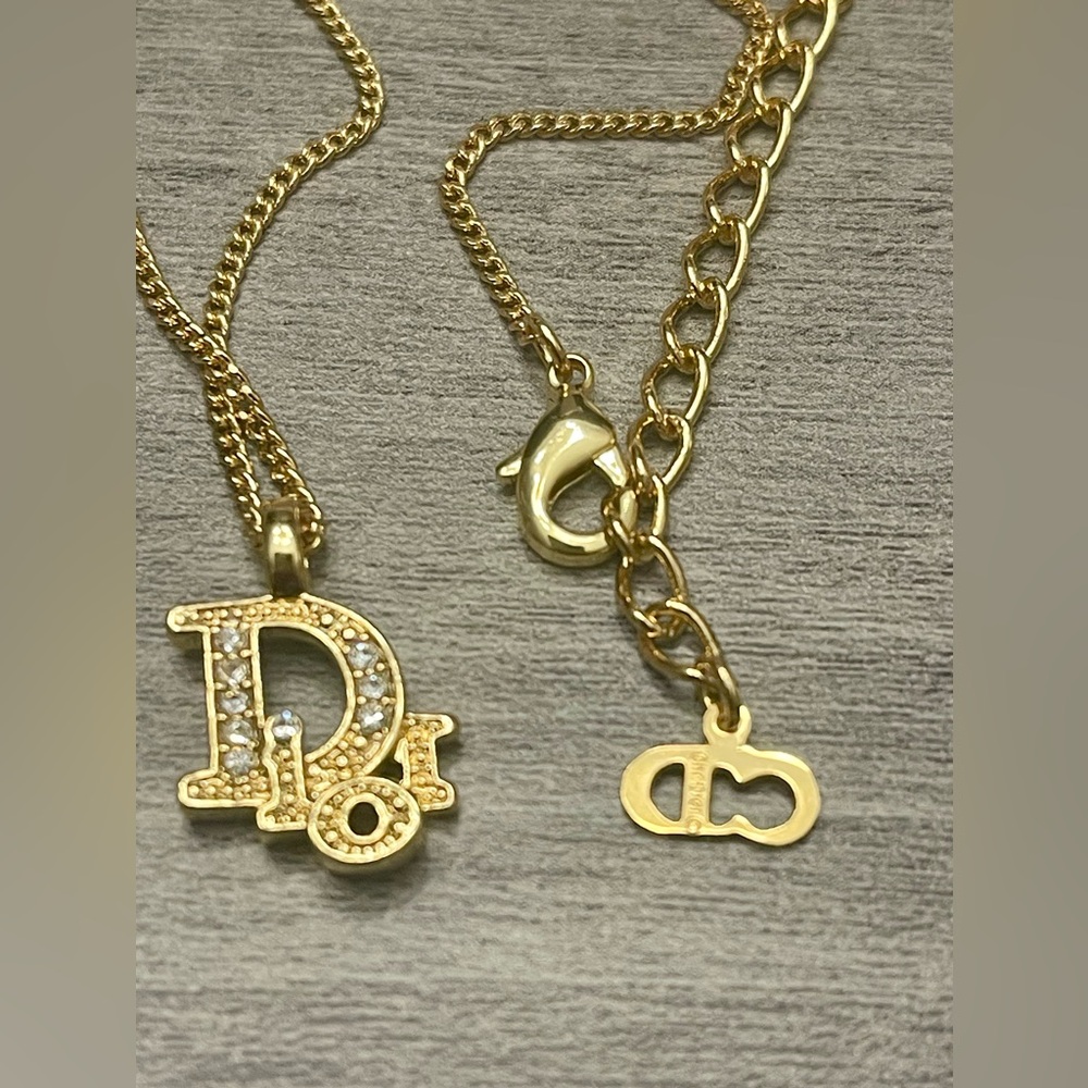 CHRISTIAN DIOR Necklace